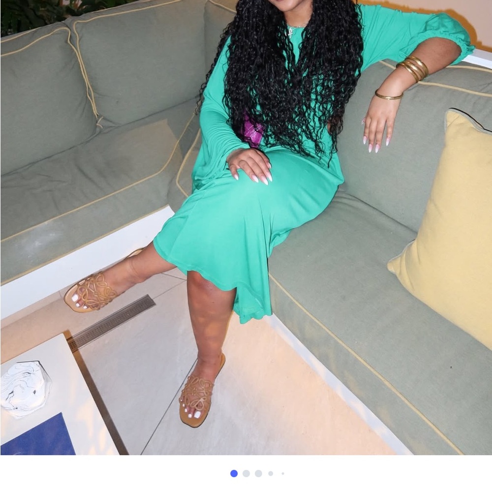Rebecca Vallance Vibrant Green Long Sleeve Dress